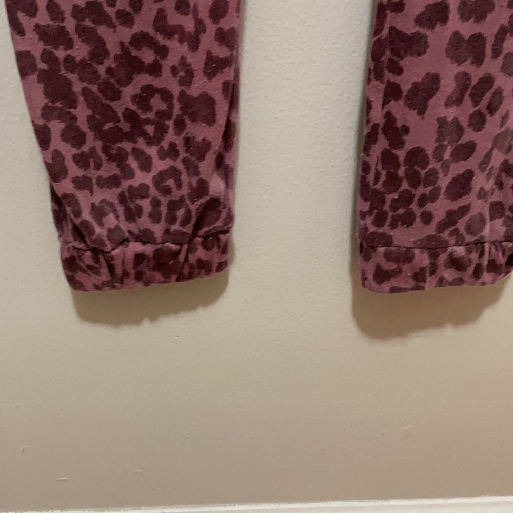 Sundry Leopard Ruched Cuff Sweatpants - Picture 5 of 6